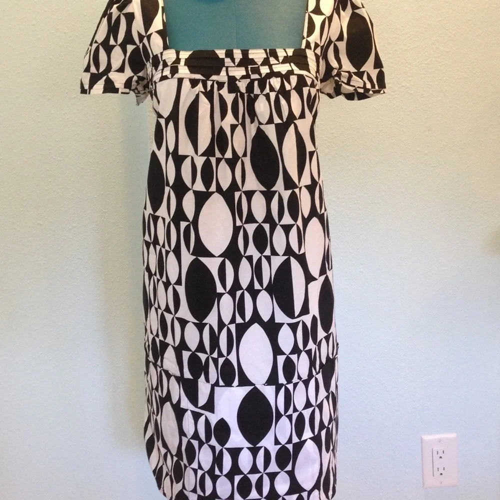 Maggy London Geometric Dress Size 6 VGUC